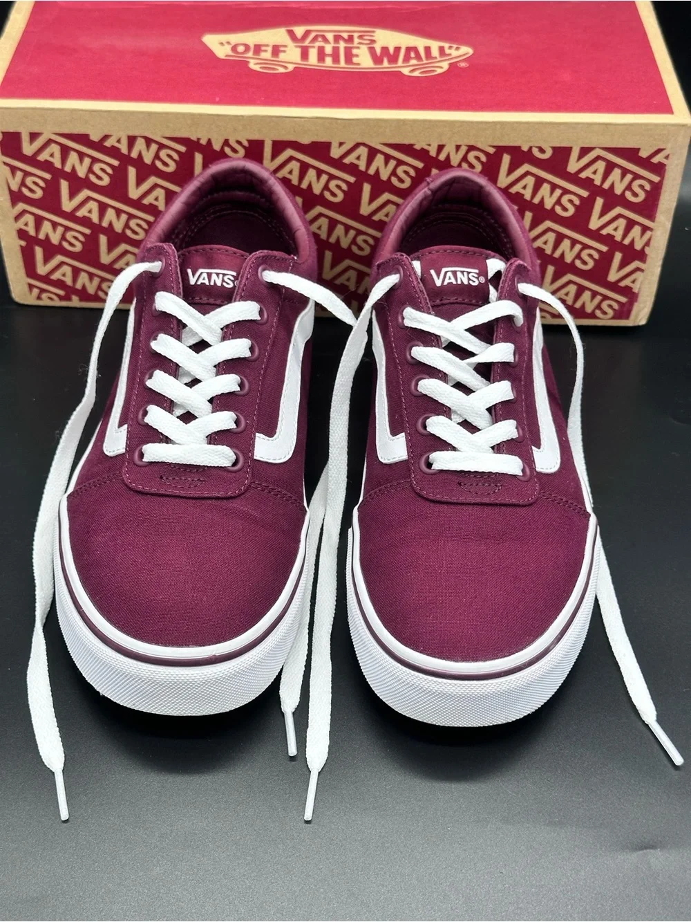 Size 10 Vans Ward Low Top Women’s Sneakers Burgundy Canvas White Stripe Shoes